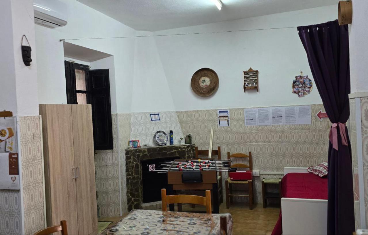Appartamento In Casa Con Cortili Ad Arbus - Sardegna Exterior foto